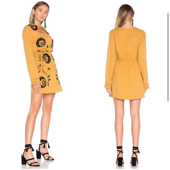 Revolve Tularosa Keelan Linen Long Sleeve Embroidered Mini Dress Curry Yellow XS - Picture 3 of 8